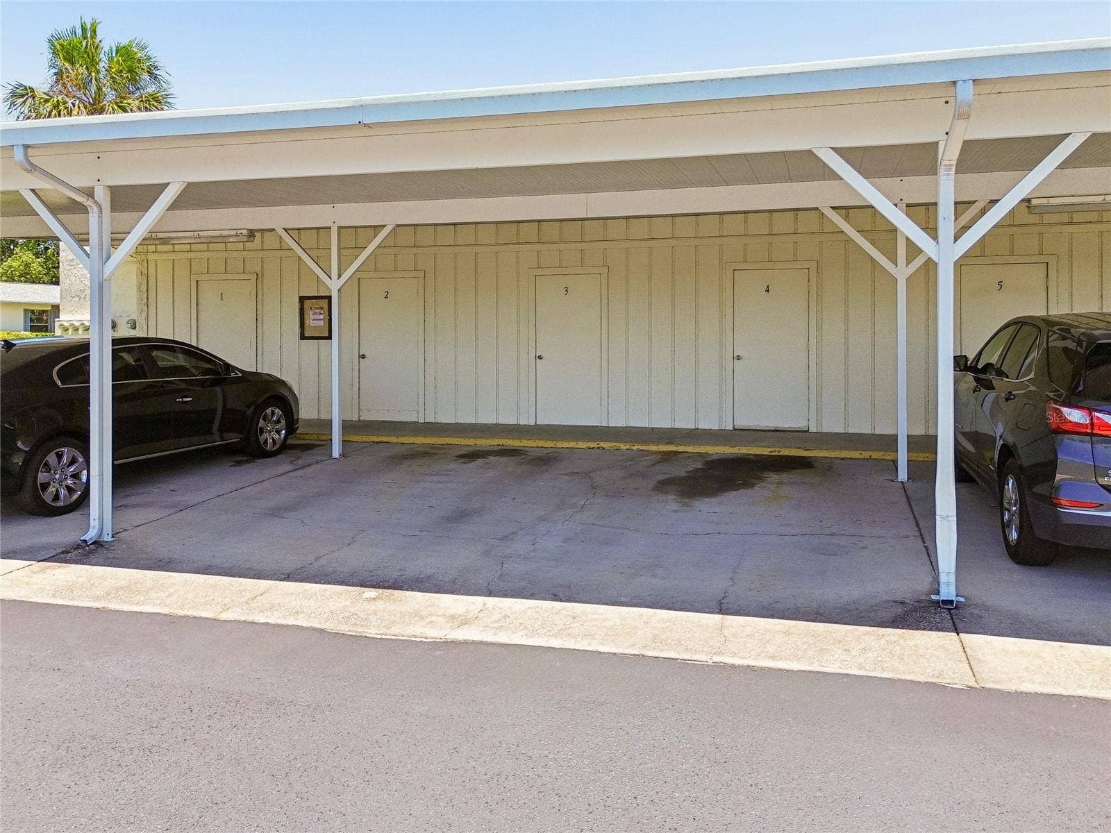 11340 CARRIAGE HILL DRIVE, #4, Port Richey, FL 34668 11340 CARRIAGE HILL DRIVE, #4, Port Richey, FL 34668