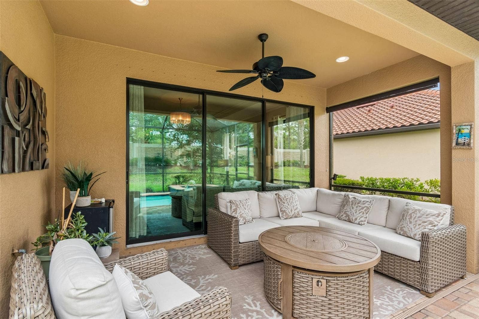 11503 CALLISIA DRIVE, Odessa, FL 33556 Sunshade provided