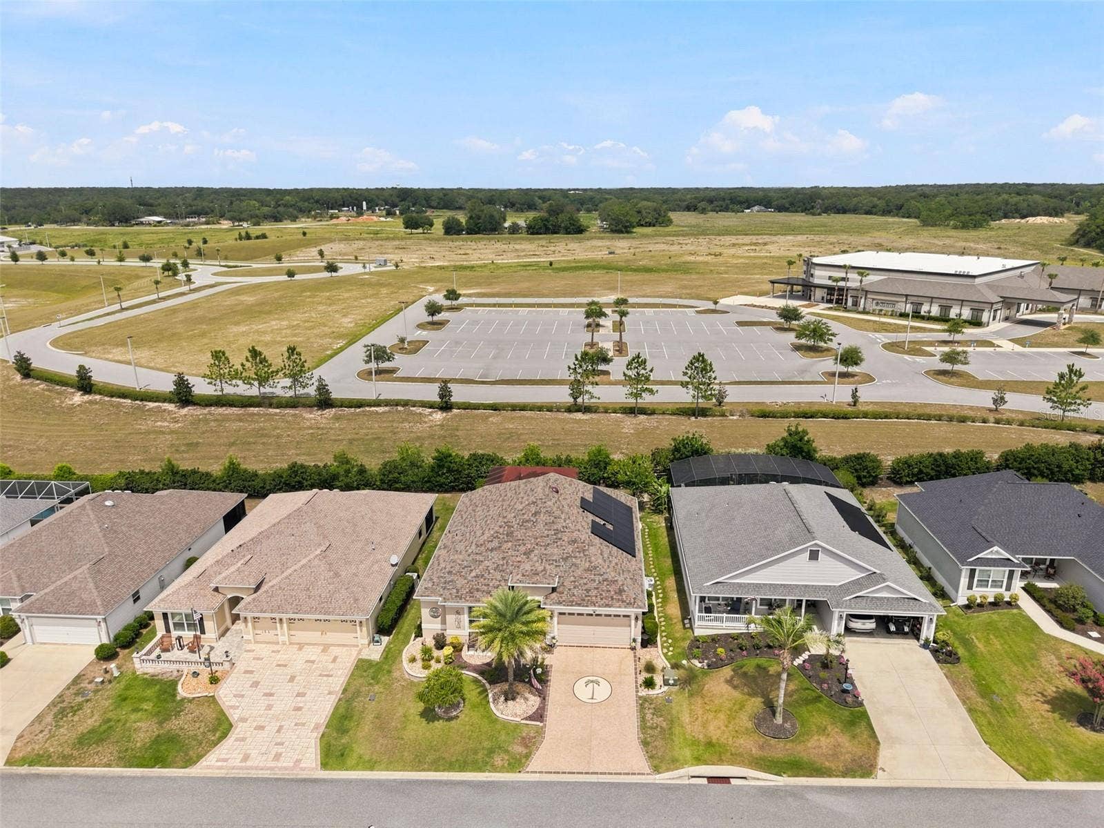 3095 KRAMER COURT, The Villages, FL 32163 3095 KRAMER COURT, The Villages, FL 32163