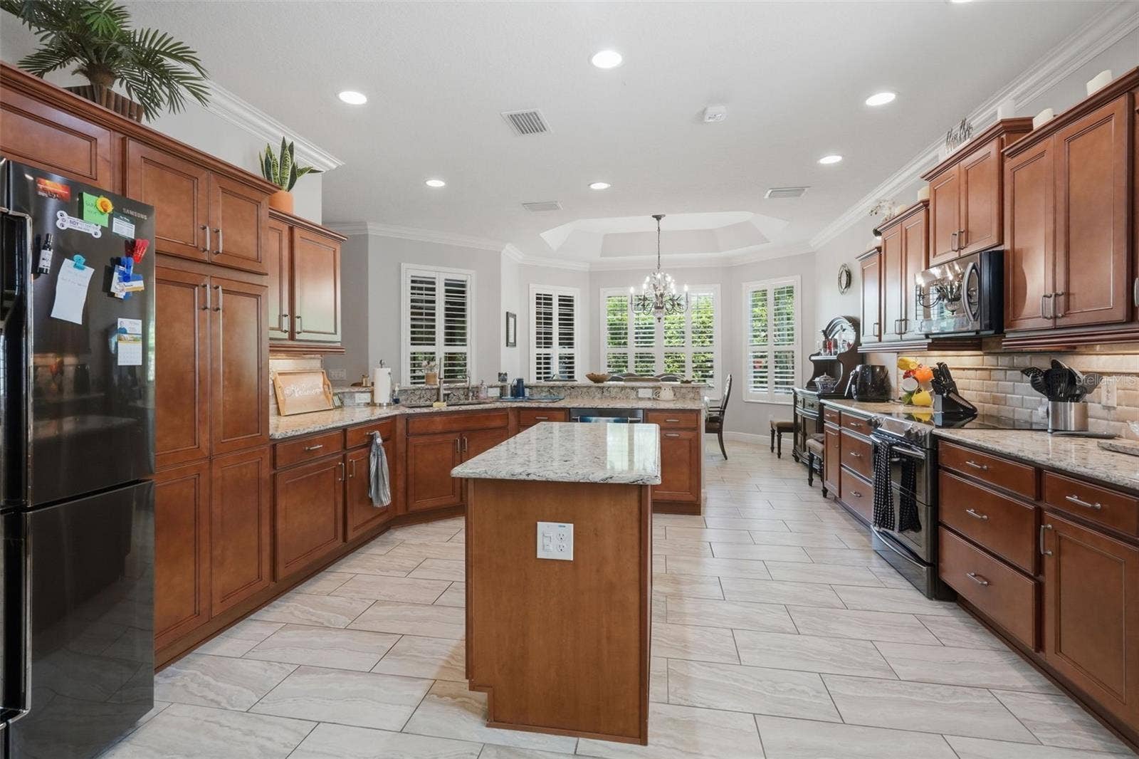 3095 KRAMER COURT, The Villages, FL 32163 3095 KRAMER COURT, The Villages, FL 32163