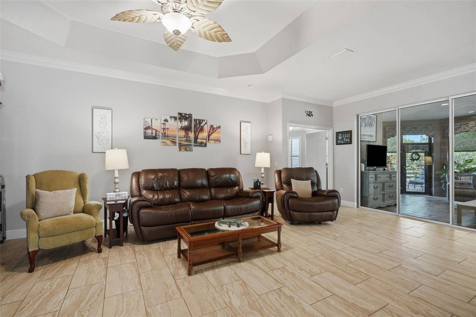 3095 KRAMER COURT, The Villages, FL 32163 3095 KRAMER COURT, The Villages, FL 32163