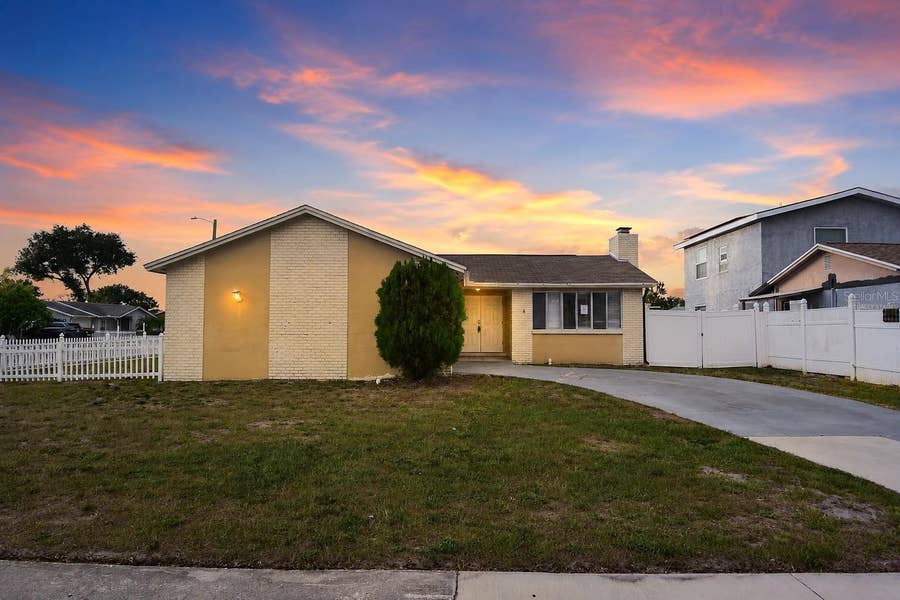 Property photo for 8235 DONALDSON DRIVE, Tampa, FL