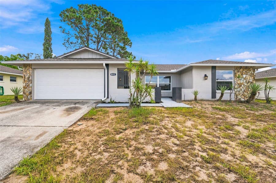 Property photo for 8022 IDLEBRIAR LANE, Port Richey, FL