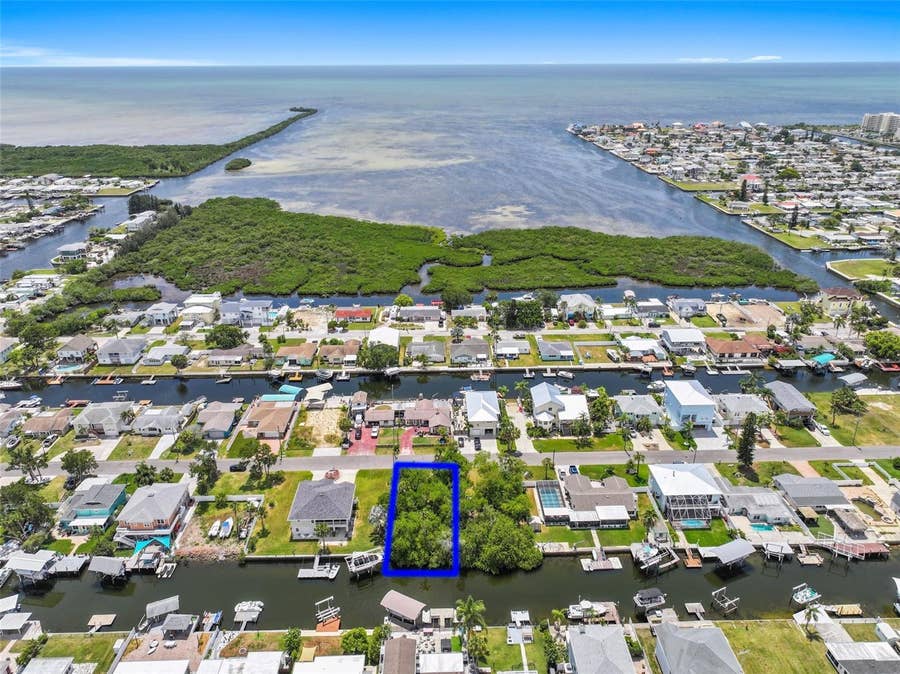 Property photo for 13324 SUNFISH DRIVE, Hudson, FL