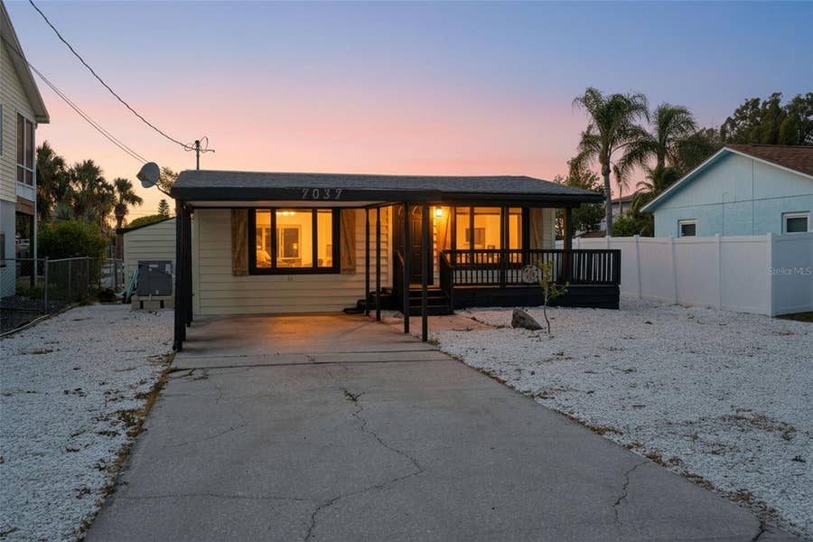 Property photo for 7037 MCCRAY DRIVE, Hudson, FL