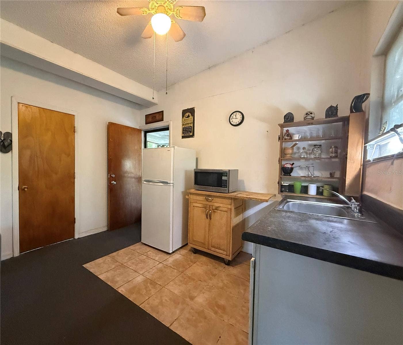 23946 INDIGO ROAD, Astor, FL 32102