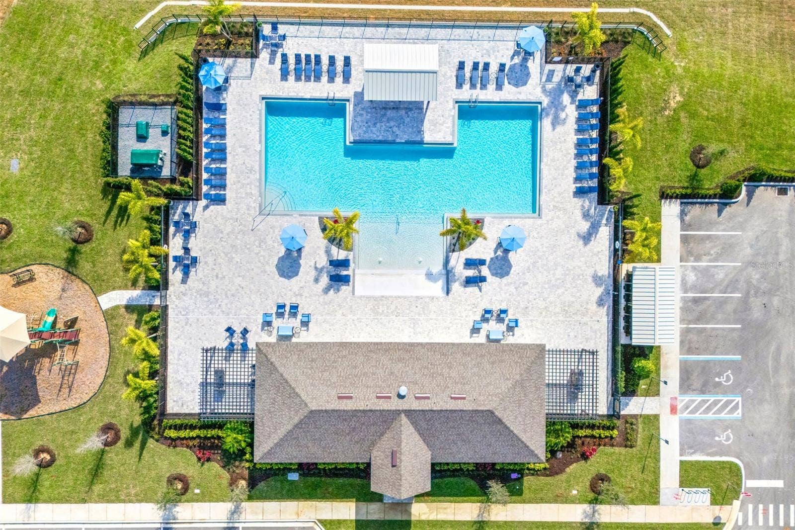 714 EMERALD GROVE DRIVE, Apopka, FL 32703 714 EMERALD GROVE DRIVE, Apopka, FL 32703