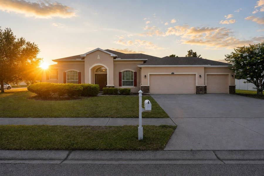 Property photo for 13589 HUNTERS POINT STREET, Spring Hill, FL