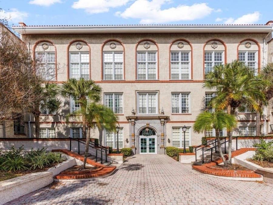 Property photo for 701 MIRROR LAKE DRIVE N, #102, St Petersburg, FL