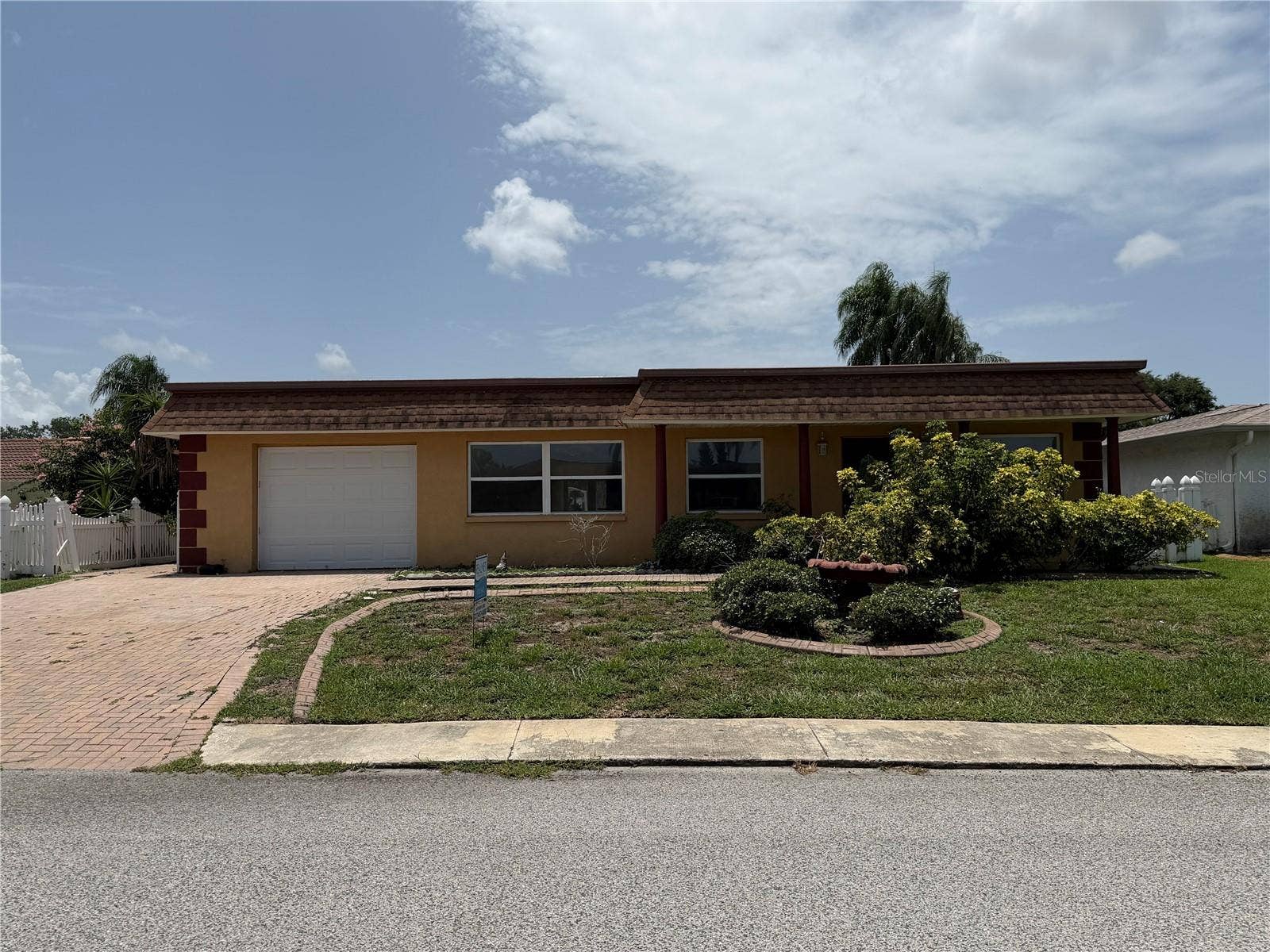 4138 STAR ISLAND DRIVE, Holiday, FL 34691 4138 STAR ISLAND DRIVE, Holiday, FL 34691