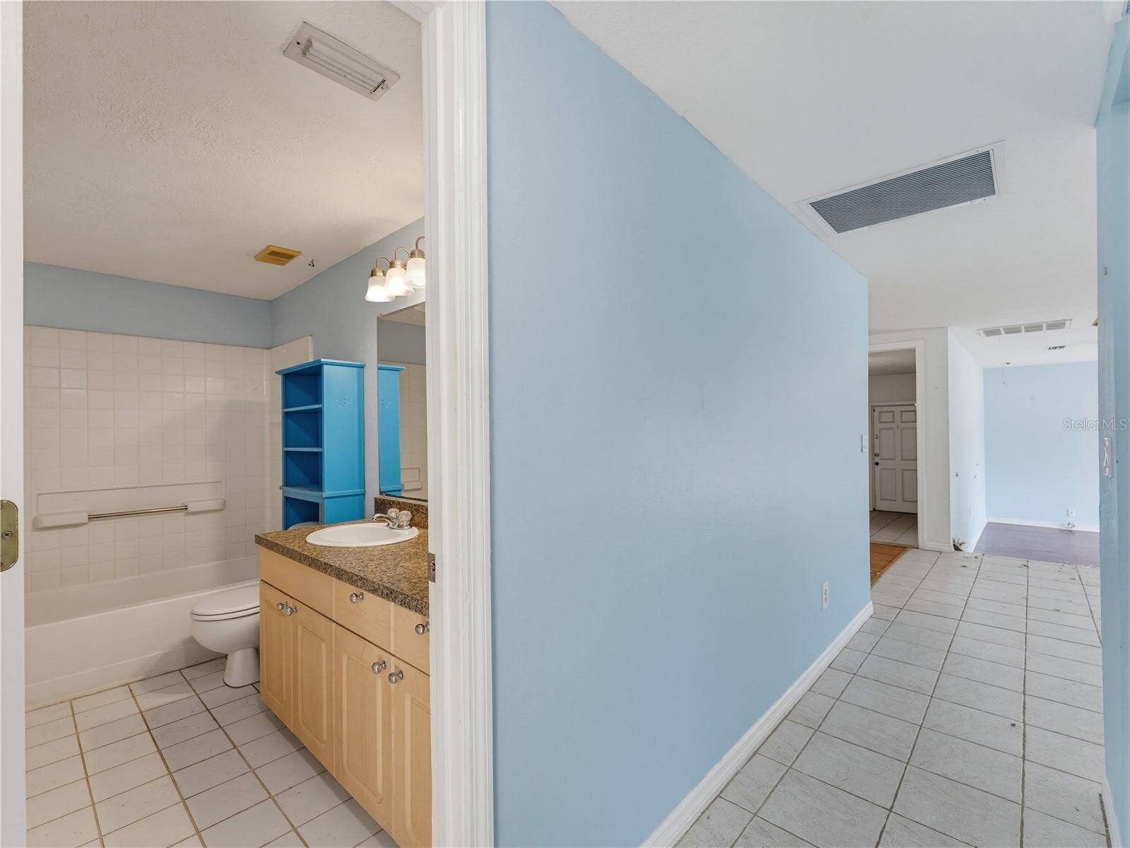 1116 E OAKWOOD STREET, Tarpon Springs, FL 34689