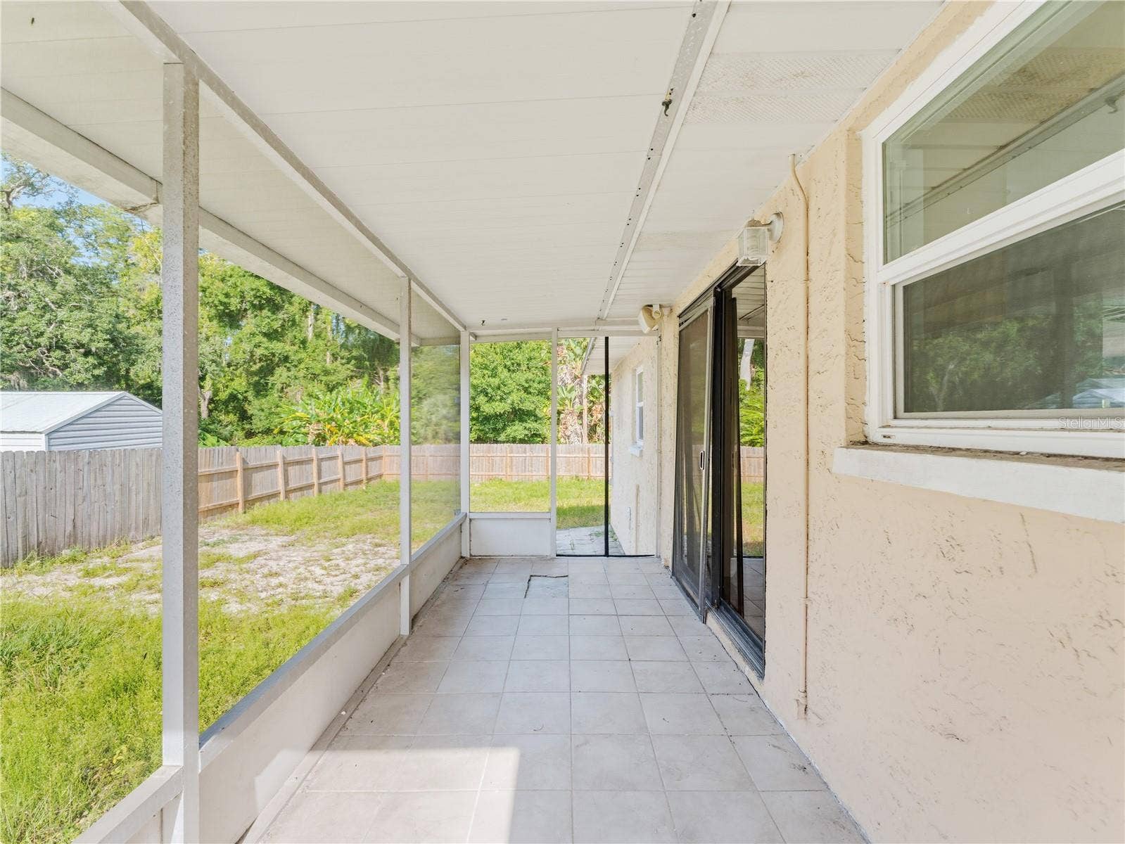 1116 E OAKWOOD STREET, Tarpon Springs, FL 34689