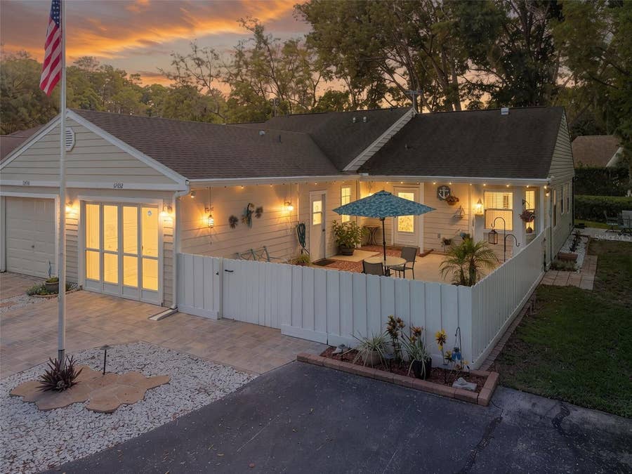 Property photo for 12432 KNOLLBROOK LANE, Hudson, FL