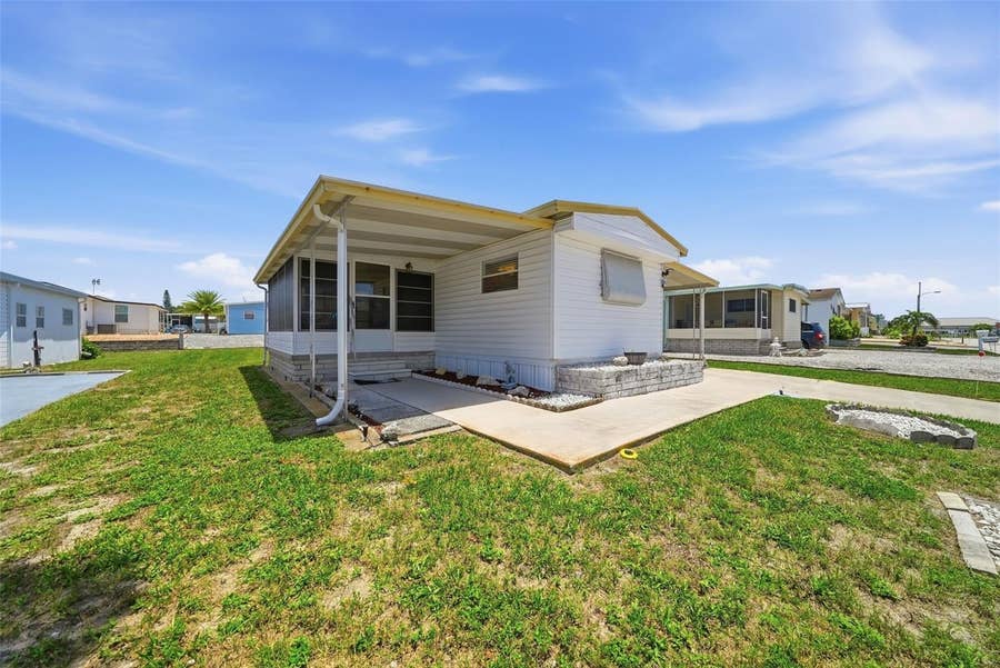 Property photo for 12116 HORSESHOE LANE, Hudson, FL