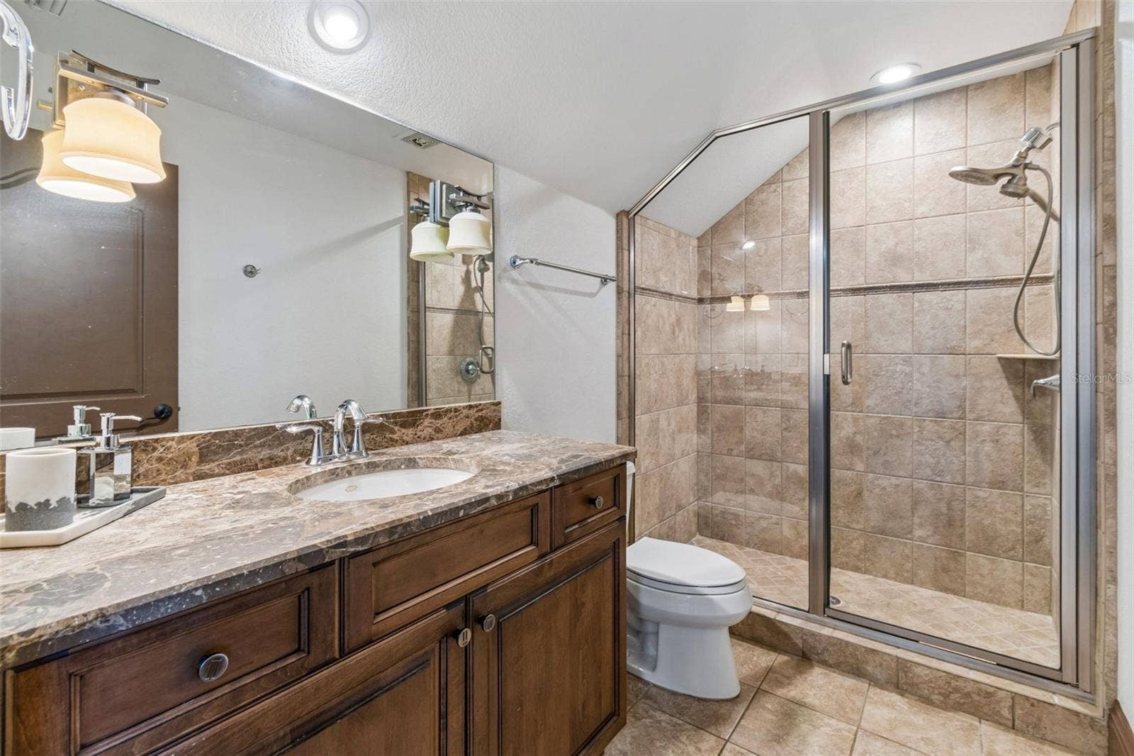 13250 BELLARIA CIRCLE, Windermere, FL 34786 13250 BELLARIA CIRCLE, Windermere, FL 34786