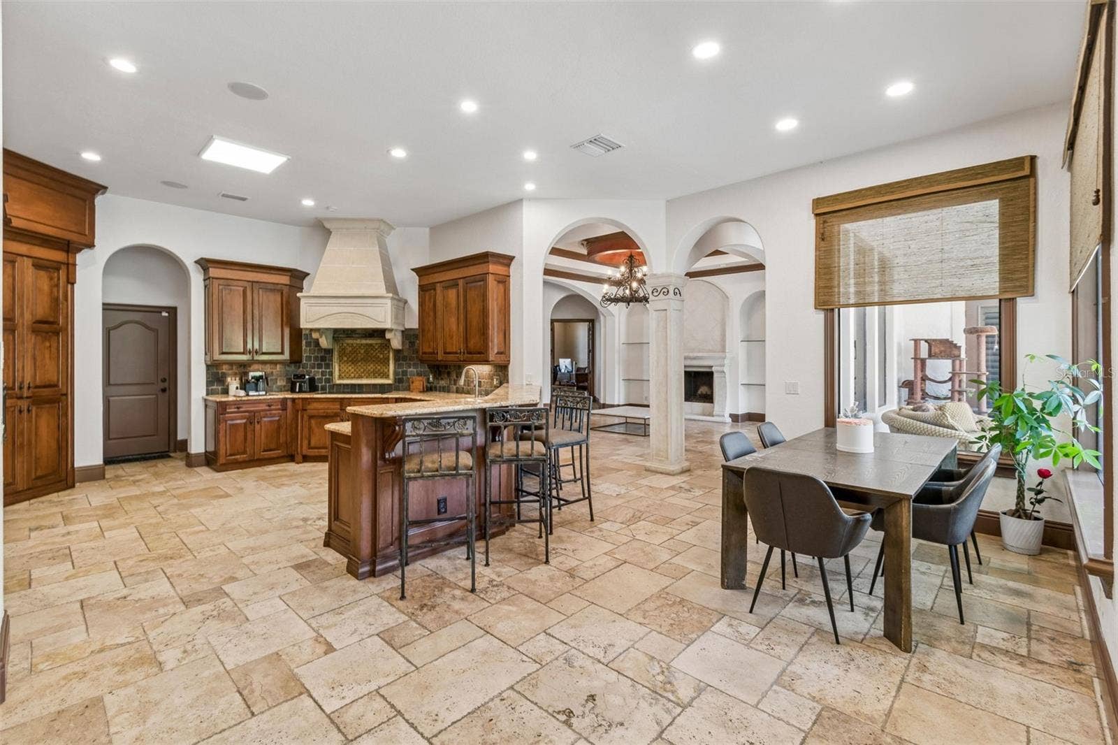 13250 BELLARIA CIRCLE, Windermere, FL 34786 13250 BELLARIA CIRCLE, Windermere, FL 34786