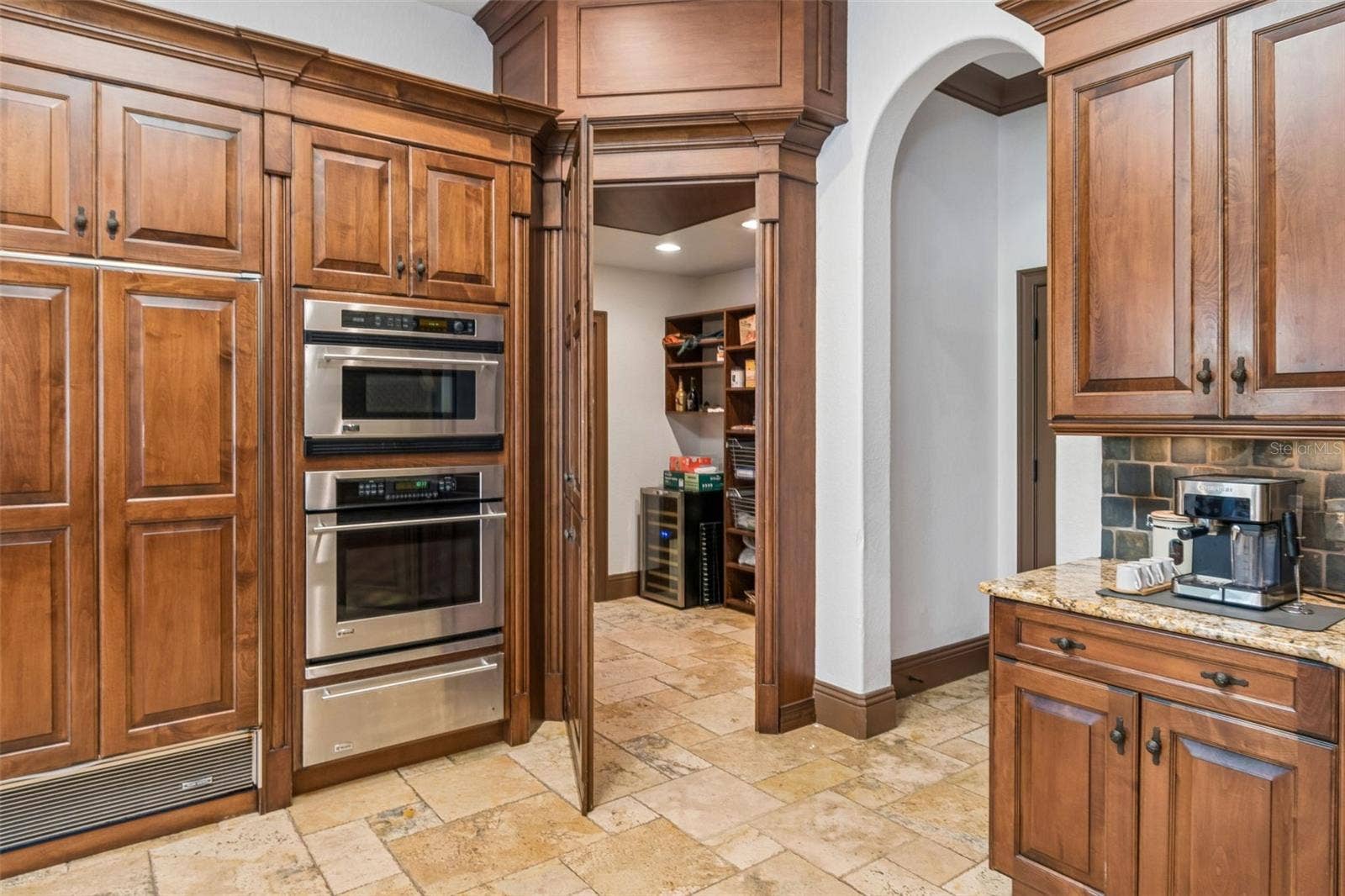 13250 BELLARIA CIRCLE, Windermere, FL 34786 13250 BELLARIA CIRCLE, Windermere, FL 34786