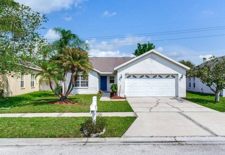 Property photo for 1126 VINETREE DRIVE, Brandon, FL