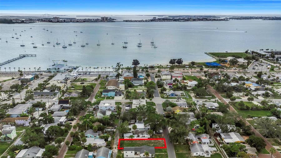 Property photo for 3020 CLINTON STREET S, Gulfport, FL