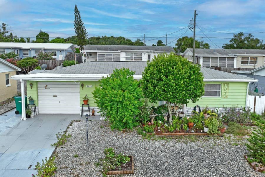 Property photo for 3415 CLYDESDALE DR, #unit 5, Holiday, FL