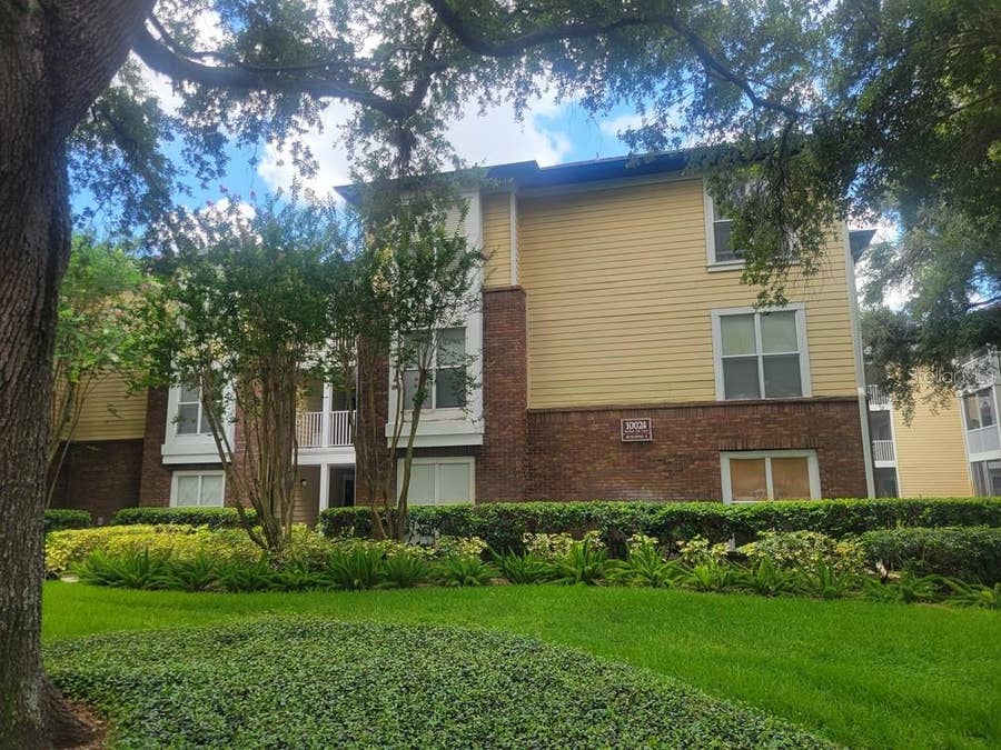 Property photo for 10024 STRAFFORD OAK COURT, #813, Tampa, FL