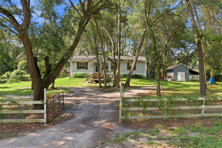 Property photo for 18051 PORSCHE PLACE, Spring Hill, FL