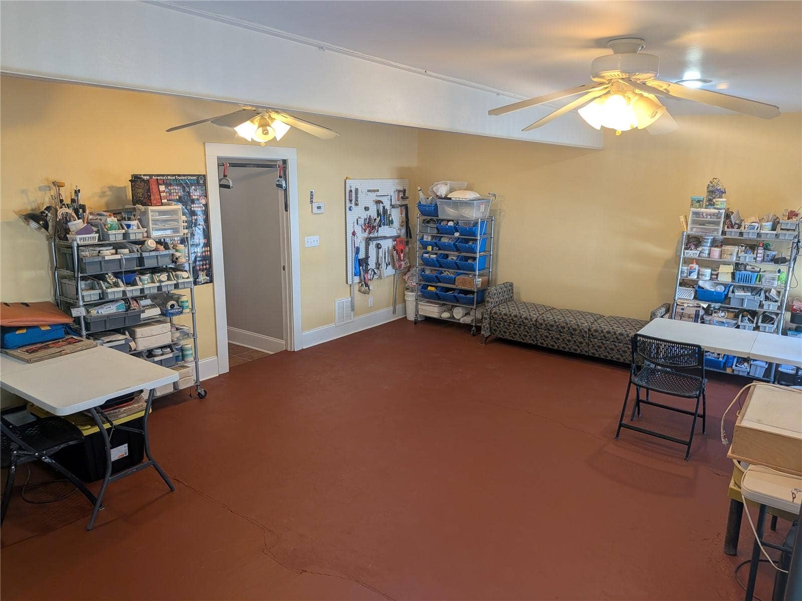 410 E PARK STREET, Lakeland, FL 33803 410 E PARK STREET, Lakeland, FL 33803