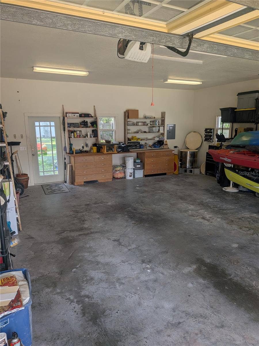 410 E PARK STREET, Lakeland, FL 33803 410 E PARK STREET, Lakeland, FL 33803