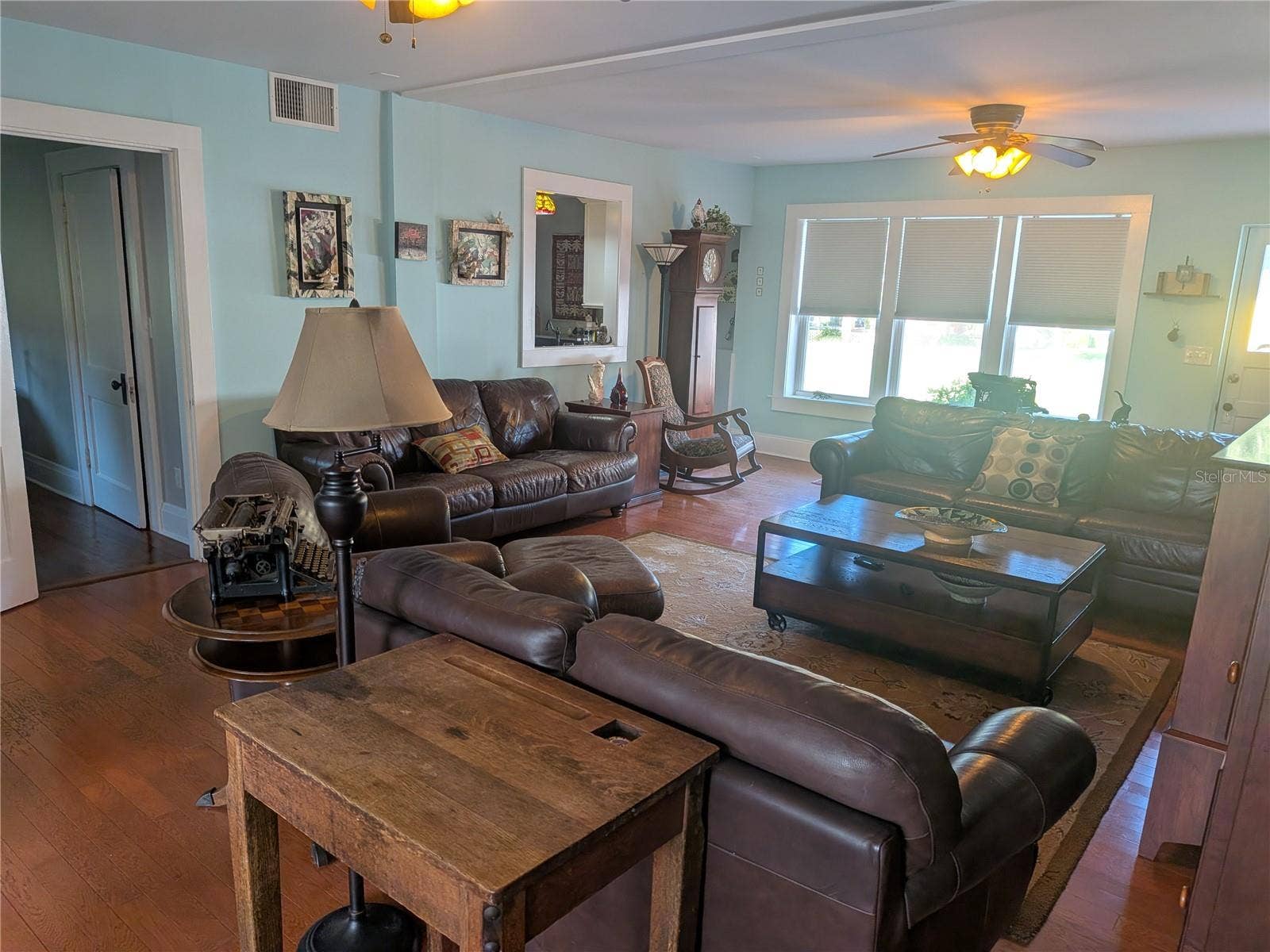 410 E PARK STREET, Lakeland, FL 33803 410 E PARK STREET, Lakeland, FL 33803