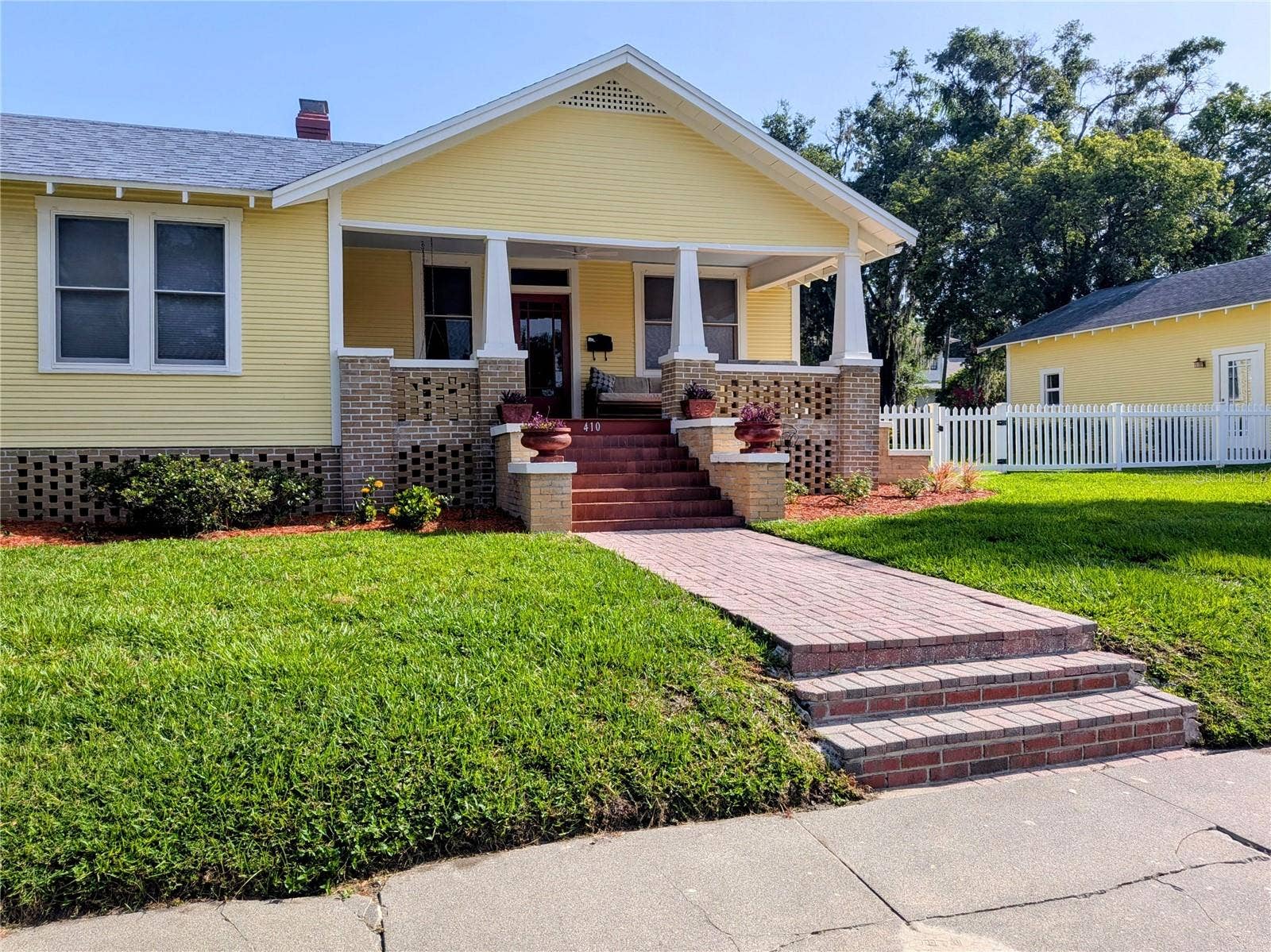 410 E PARK STREET, Lakeland, FL 33803 410 E PARK STREET, Lakeland, FL 33803