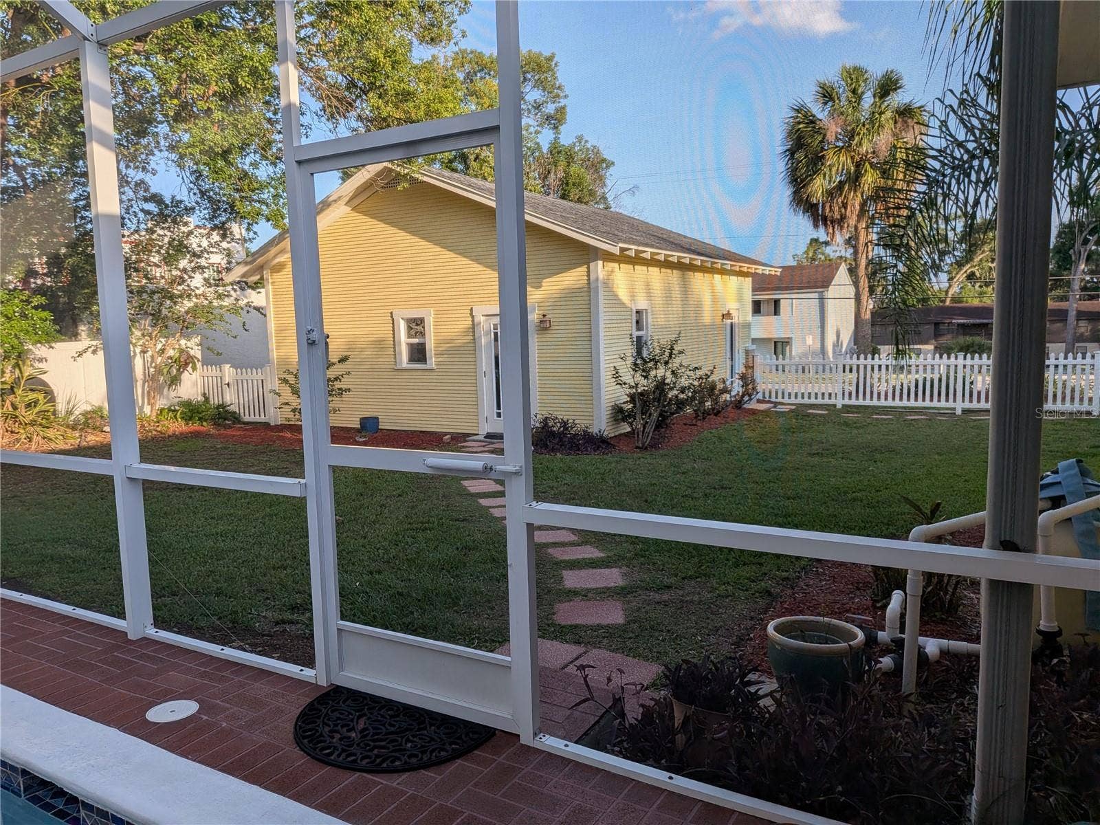 410 E PARK STREET, Lakeland, FL 33803 410 E PARK STREET, Lakeland, FL 33803