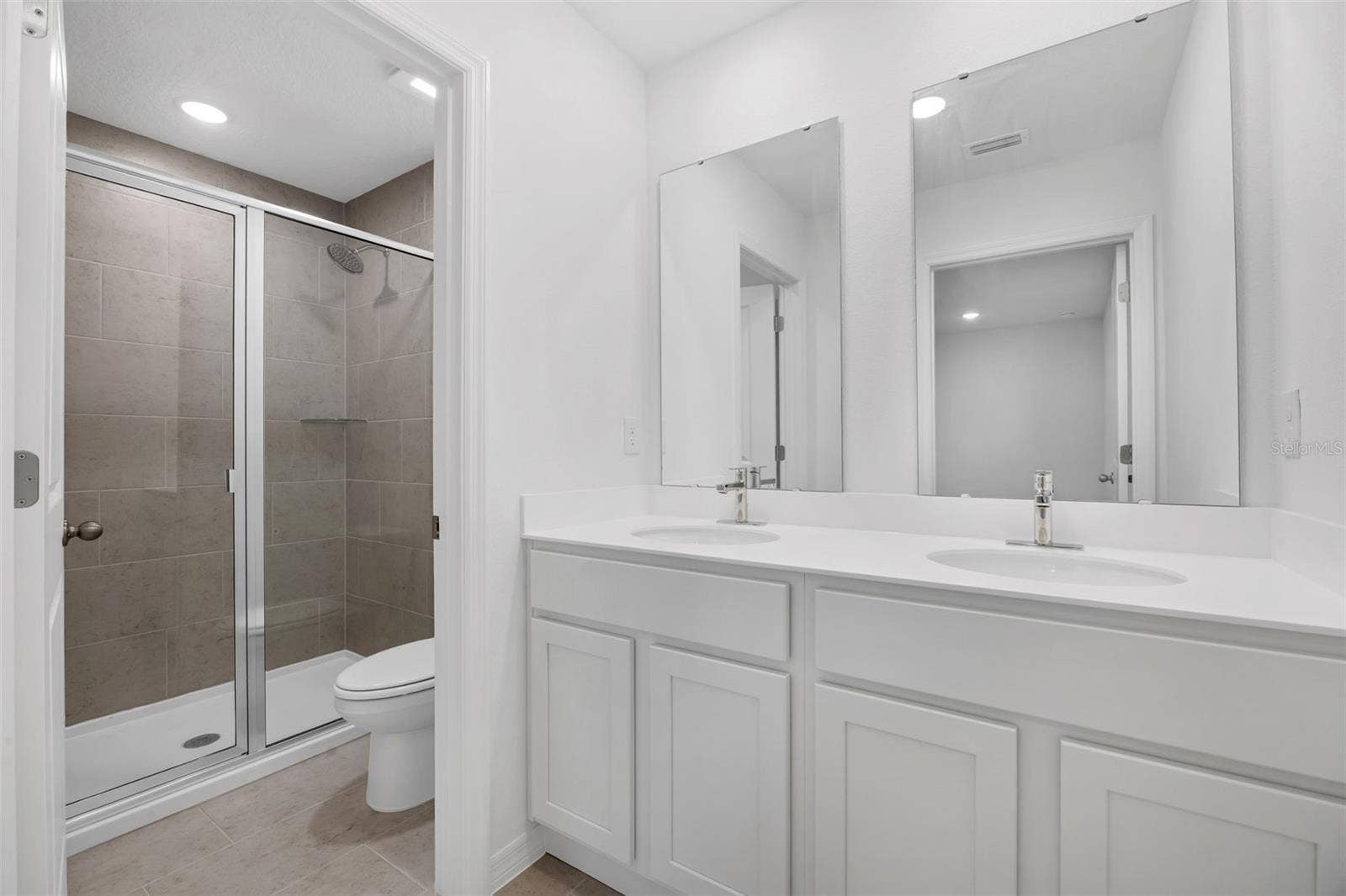 629 FLORIDA ELM COURT, Deland, FL 32720 629 FLORIDA ELM COURT, Deland, FL 32720