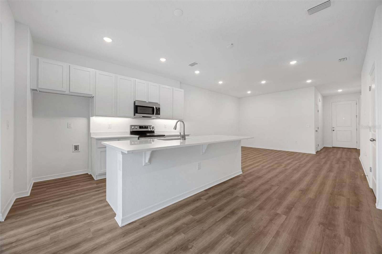 629 FLORIDA ELM COURT, Deland, FL 32720 629 FLORIDA ELM COURT, Deland, FL 32720