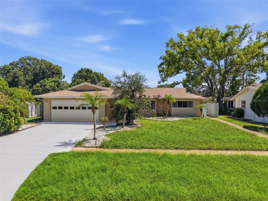 Property photo for 1403 GARDEN AVENUE, Tarpon Springs, FL