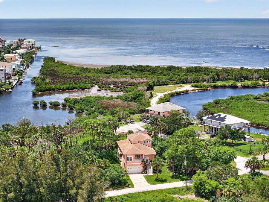 Property photo for 6926 MCCRAY DRIVE, Hudson, FL