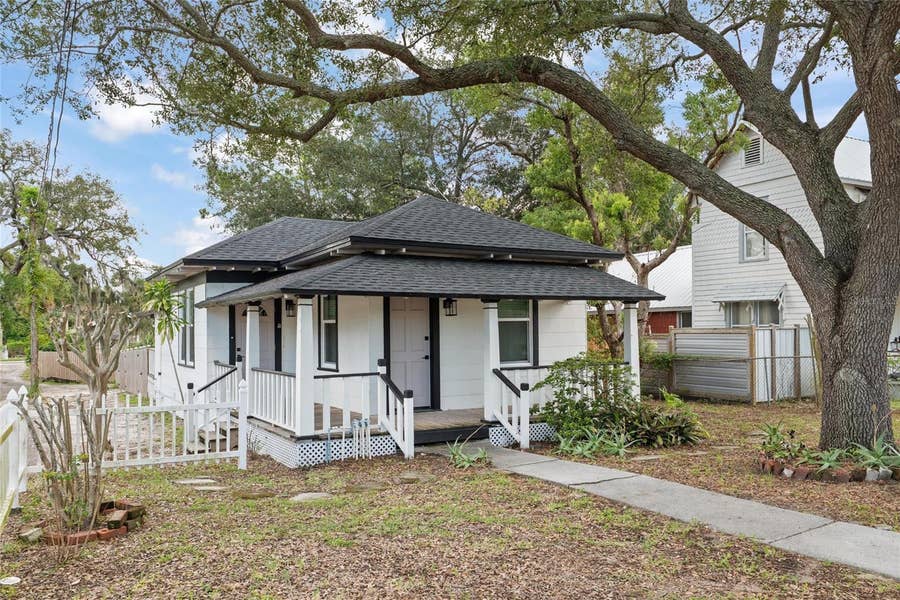 Property photo for 136 N RING AVENUE, Tarpon Springs, FL
