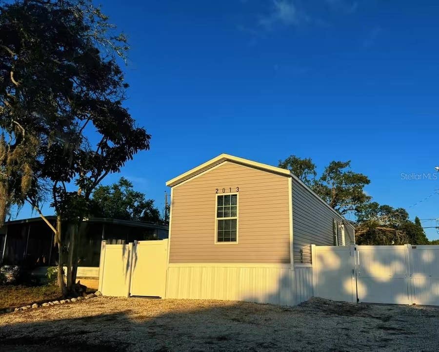 Property photo for 2013 KEPNER DRIVE, Holiday, FL