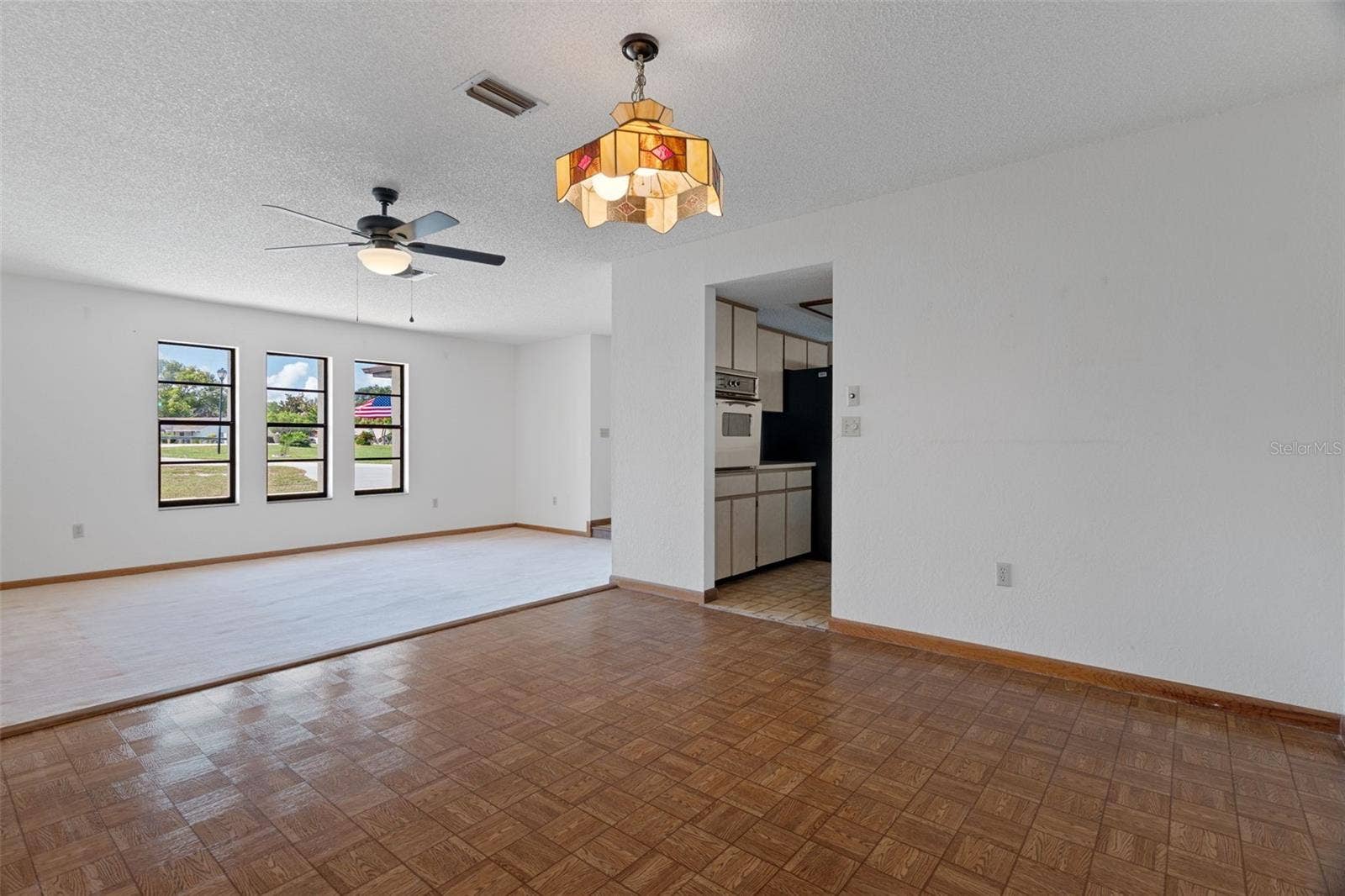 9009 HEATHER BOULEVARD, Weeki Wachee, FL 34613 Formal Dining Room