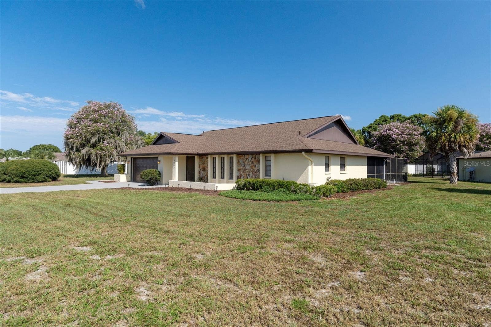 9009 HEATHER BOULEVARD, Weeki Wachee, FL 34613 Left side of the home
