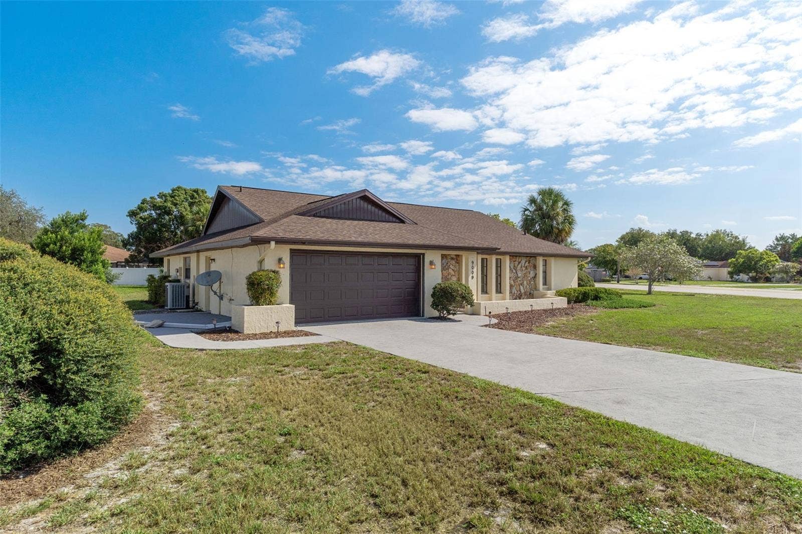 9009 HEATHER BOULEVARD, Weeki Wachee, FL 34613 What a Beautiful Home