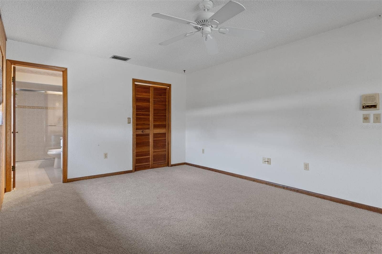 9009 HEATHER BOULEVARD, Weeki Wachee, FL 34613 Master Bedroom