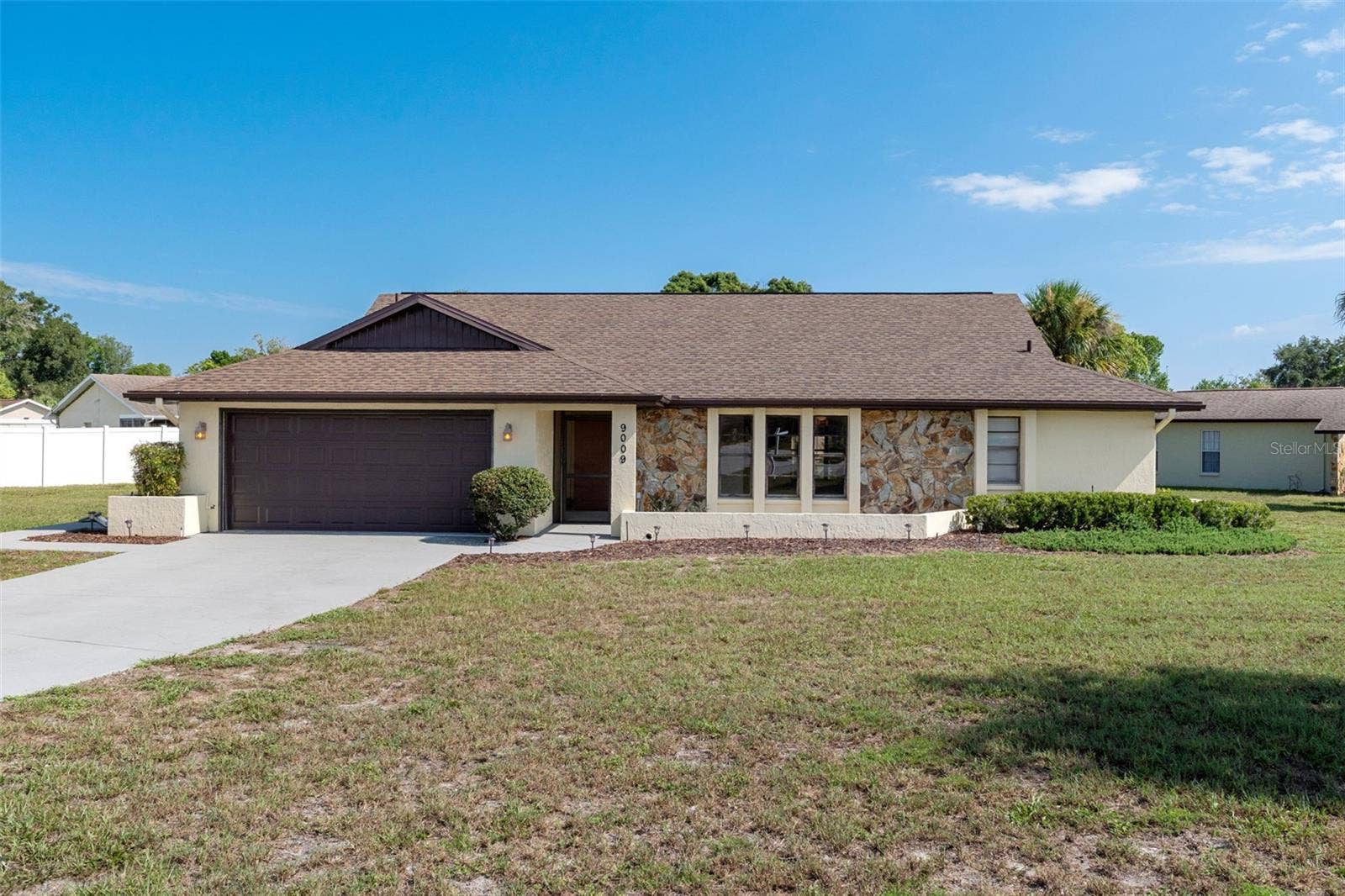 9009 HEATHER BOULEVARD, Weeki Wachee, FL 34613 Front of the Home