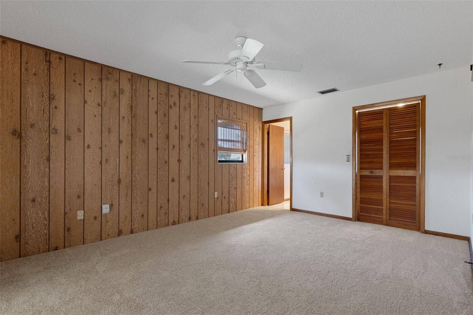 9009 HEATHER BOULEVARD, Weeki Wachee, FL 34613 Master Bedroom