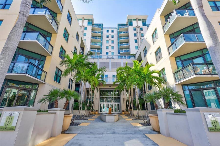 Property photo for 400 4TH AVENUE S, #1004, St Petersburg, FL