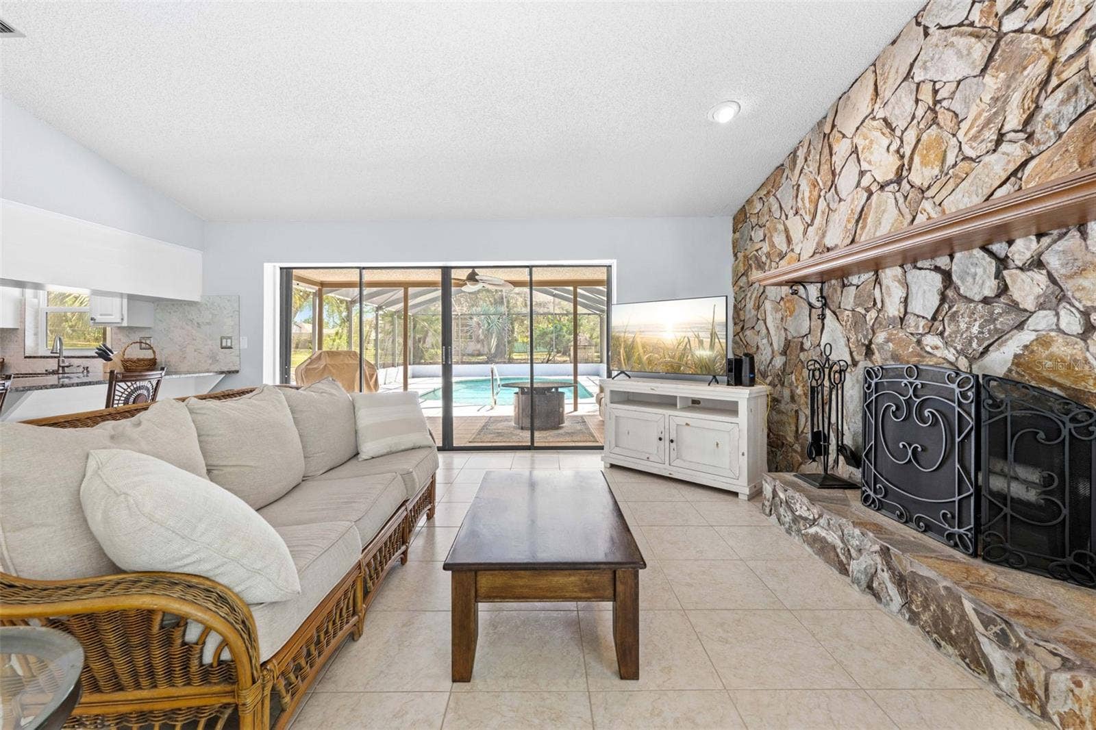 11238 KODIAK WREN ROAD, Weeki Wachee, FL 34614 11238 KODIAK WREN ROAD, Weeki Wachee, FL 34614
