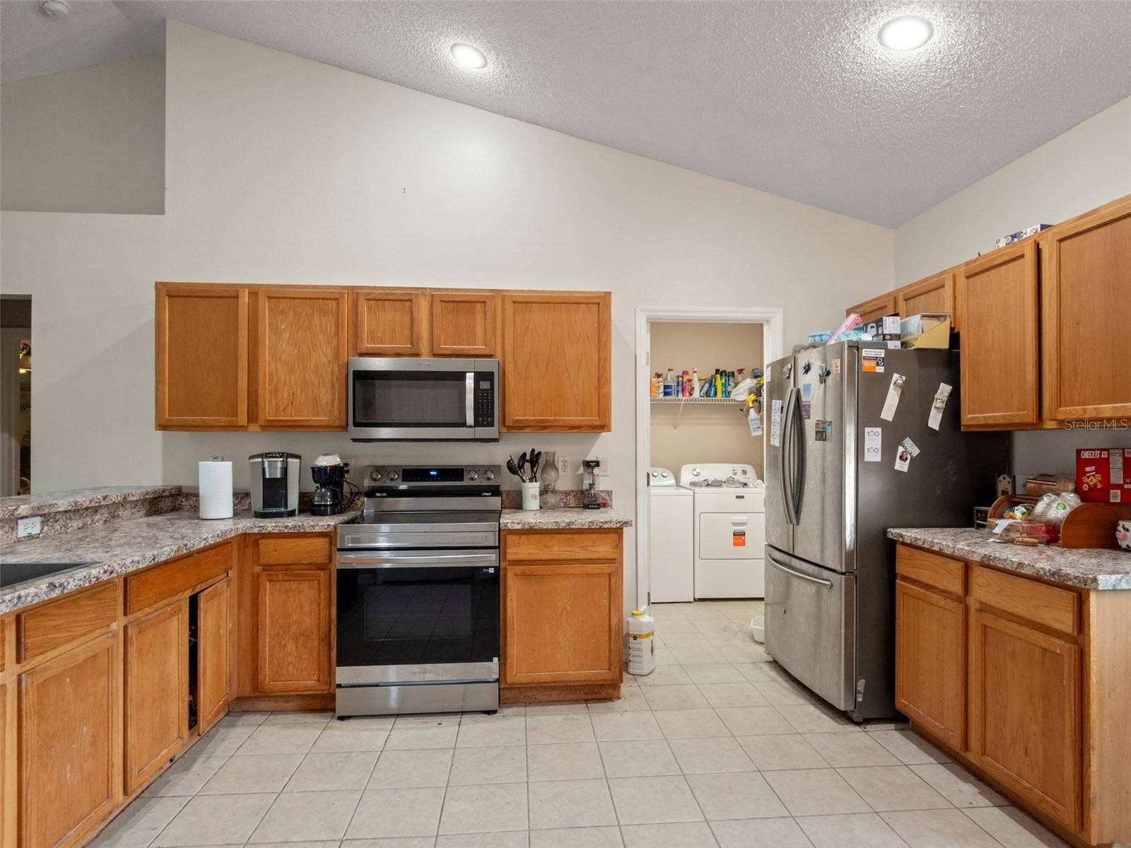 8014 CARDINAL WINDS LANE, Mascotte, FL 34753 8014 CARDINAL WINDS LANE, Mascotte, FL 34753
