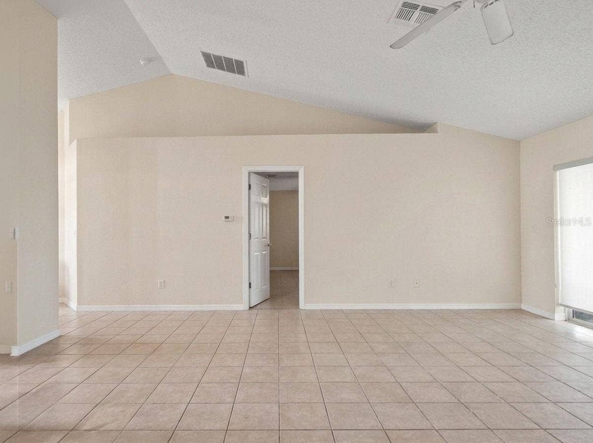 8014 CARDINAL WINDS LANE, Mascotte, FL 34753 8014 CARDINAL WINDS LANE, Mascotte, FL 34753
