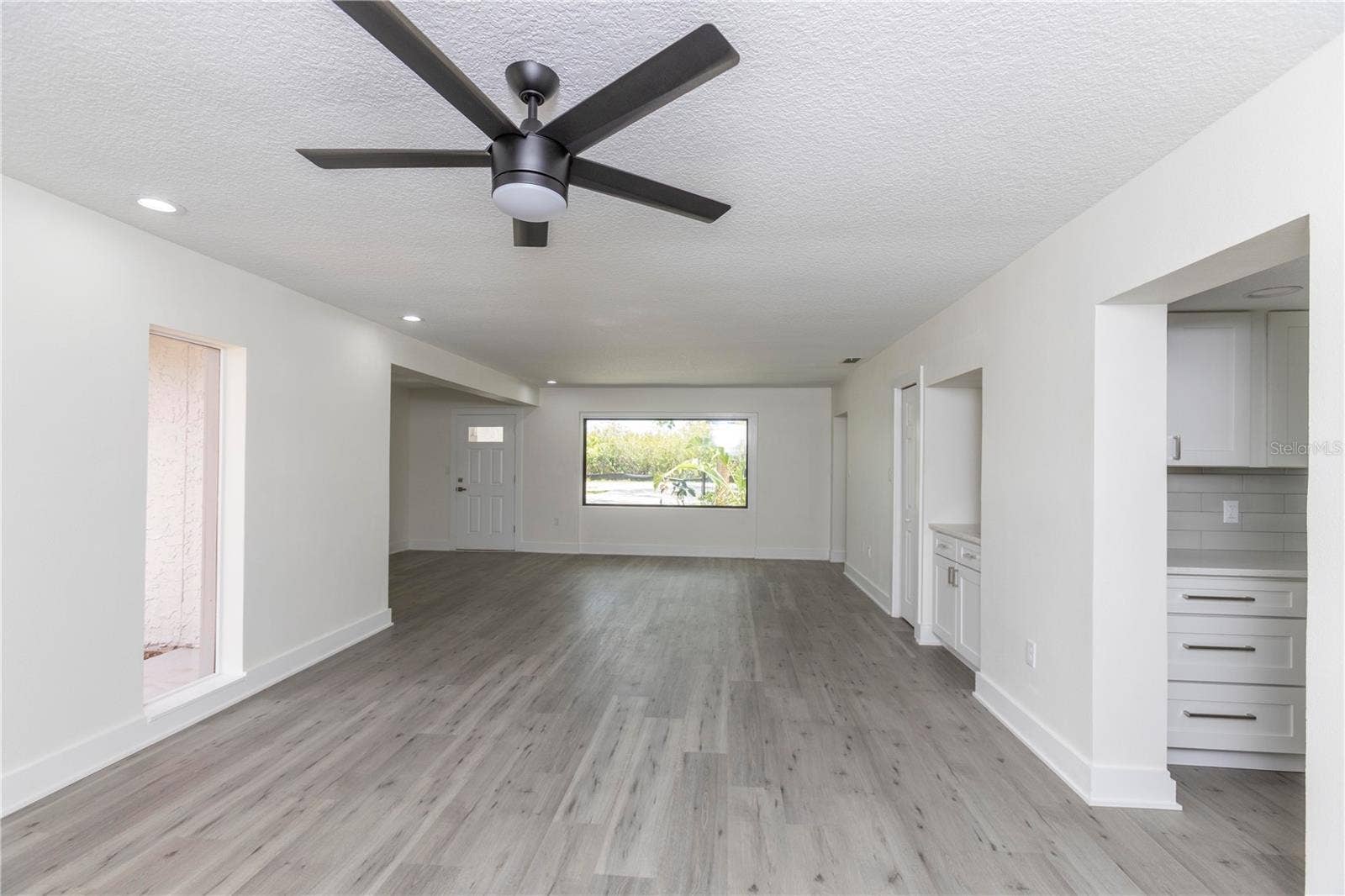 5303 SEA FOREST DRIVE, New Port Richey, FL 34652 5303 SEA FOREST DRIVE, New Port Richey, FL 34652