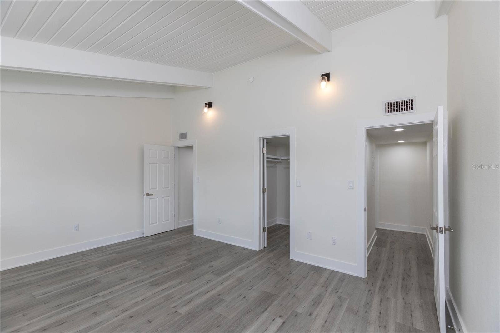 5303 SEA FOREST DRIVE, New Port Richey, FL 34652 5303 SEA FOREST DRIVE, New Port Richey, FL 34652