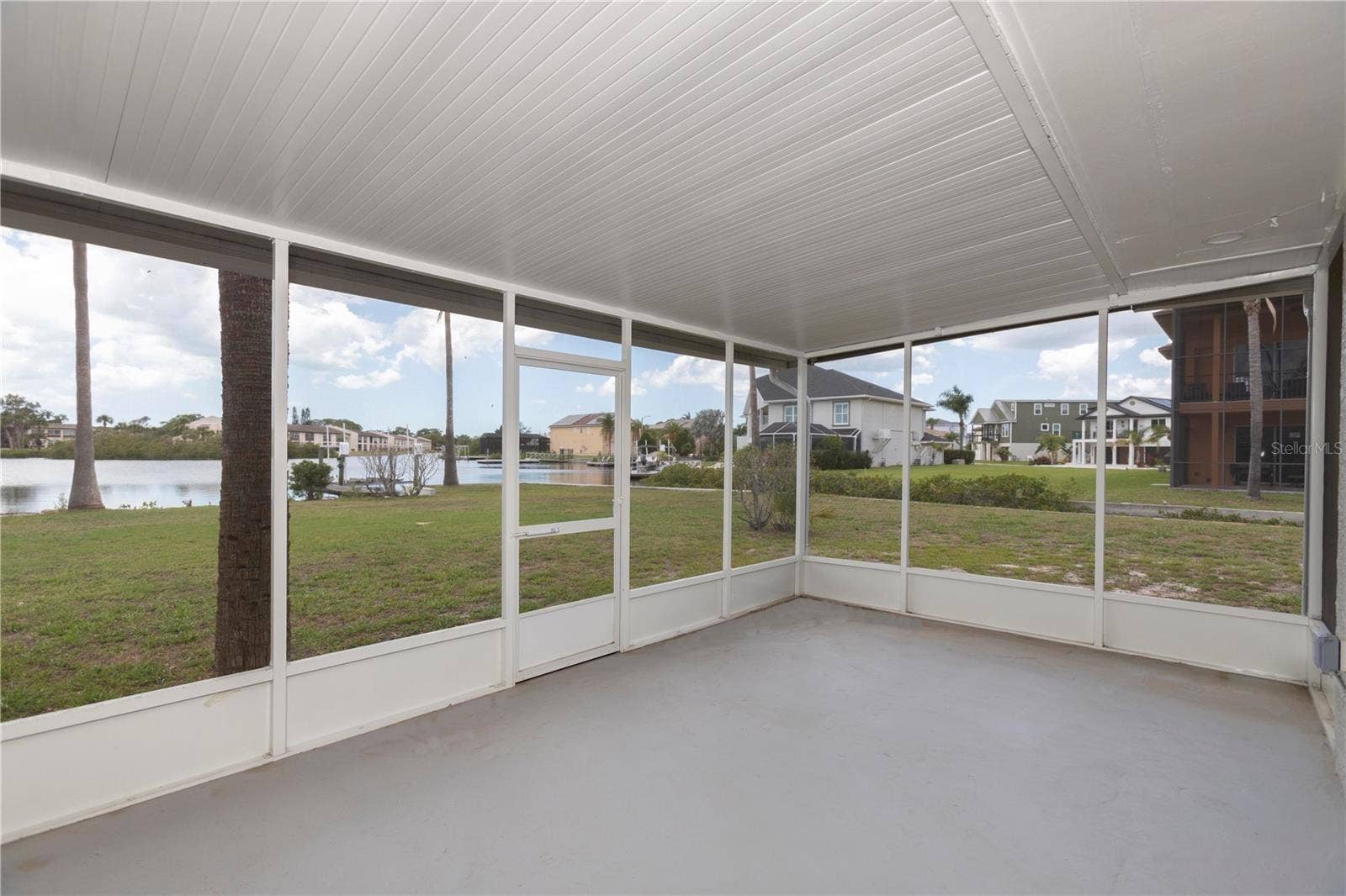 5303 SEA FOREST DRIVE, New Port Richey, FL 34652 5303 SEA FOREST DRIVE, New Port Richey, FL 34652